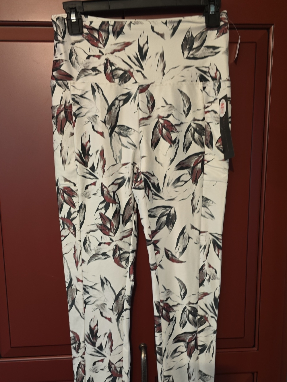 Bally Fitness Medium Women’s High-Waist Leaf Print Leggings - White & Burgundy